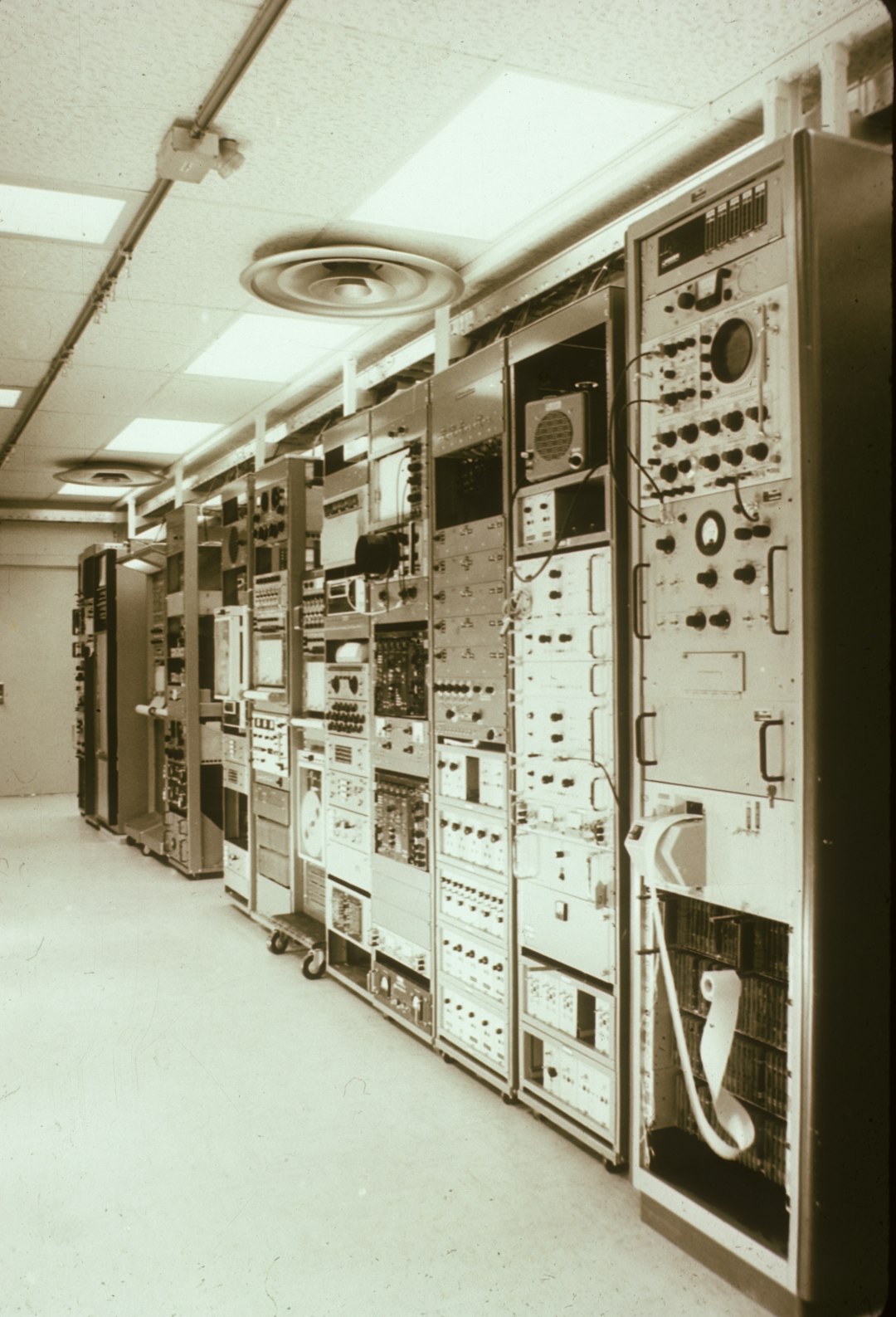 portfolio-02 Equipment at Coast and Geodetic Survey geophysical observatory